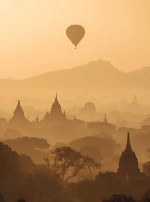 Framed Print : View of Temples and Hot Air Balloons at dawn, Bagan, Mandalay Region, Myanmar Framed Print : View of Temples and Hot Air Balloons at dawn, Bagan, Mandalay Region, Myanmar