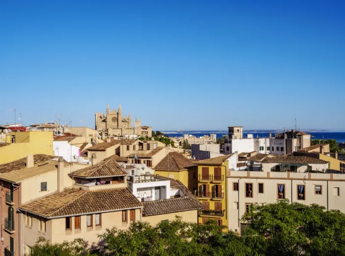 Framed Print : View over the town towards The Cathedral of Santa Maria of Palm or La Seu