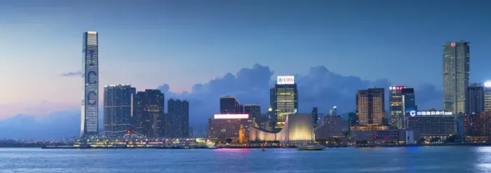 Framed Print : View of Tsim Sha Tsui skyline at dusk, Hong Kong, China Framed Print : View of Tsim Sha Tsui skyline at dusk, Hong Kong, China