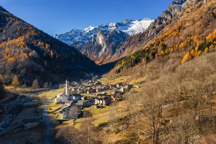 Framed Print : View of the village of Bodengo in autumn, val Bodengo, val Chiavenna, province of Sondrio