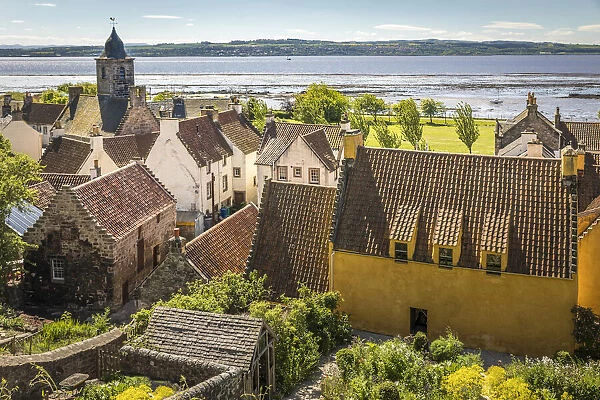View of the village of Culross and Culross Palace, Fife, Scotland, Great Britain