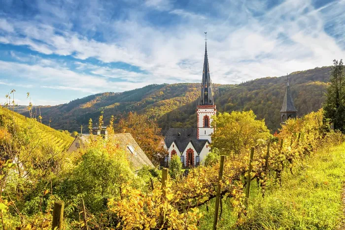 Framed Print : View from the vineyards to Ediger to the church of St. Martin, Ediger-Eller, Mosel, Rhineland-Palatinate, Germany Framed Print : View from the vineyards to Ediger to the church of St. Martin, Ediger-Eller, Mosel, Rhineland-Palatinate, Germany