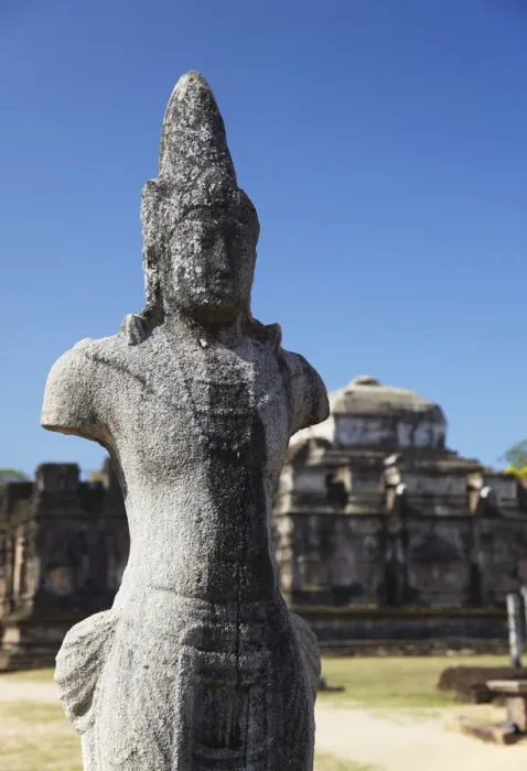 Framed Print : Vijayabahu statue, Quadrangle, Polonnaruwa (UNESCO World Heritage Site), North Central