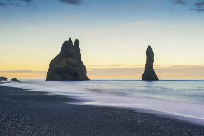 Framed Print : Vik, southern Iceland. Reynisfjara beach and rock formations Framed Print : Vik, southern Iceland. Reynisfjara beach and rock formations