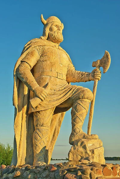 Viking sculpture (staue, monument) on Lake Winnipeg. Gimli, Manitoba, Canada