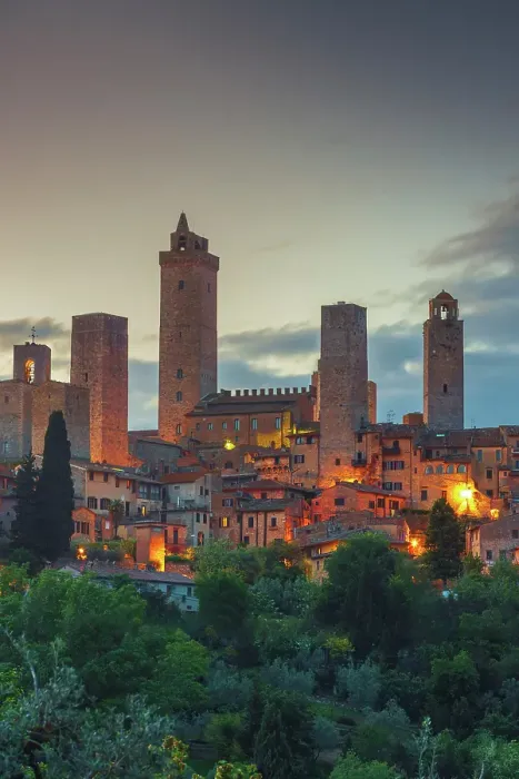 Framed Print : Village of San Gimignano in Tuscany, Italy Framed Print : Village of San Gimignano in Tuscany, Italy