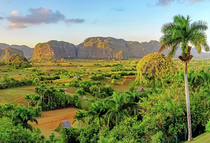 Framed Print : Vinales, Valley of Vinales, Pinar del Rio, Cuba Framed Print : Vinales, Valley of Vinales, Pinar del Rio, Cuba