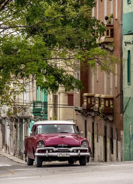 Framed Print : Vintage car at Neptuno Street, Centro Habana, Havana, La Habana Province, Cuba Framed Print : Vintage car at Neptuno Street, Centro Habana, Havana, La Habana Province, Cuba