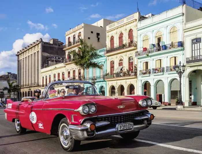 Framed Print : Vintage car at Paseo del Prado or Paseo de Marti, Havana, La Habana Province, Cuba