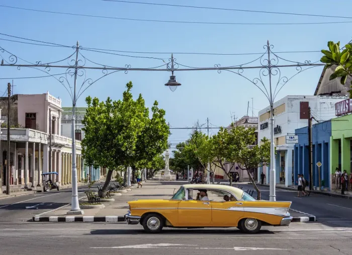 Framed Print : Vintage car at Paseo El Prado, Cienfuegos, Cienfuegos Province, Cuba