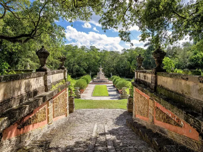 Framed Print : Vizcaya Museum and Garden, Coral Gables, Florida, USA Framed Print : Vizcaya Museum and Garden, Coral Gables, Florida, USA