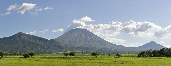 Volcan San Cristobal, Nicaragua, Central America