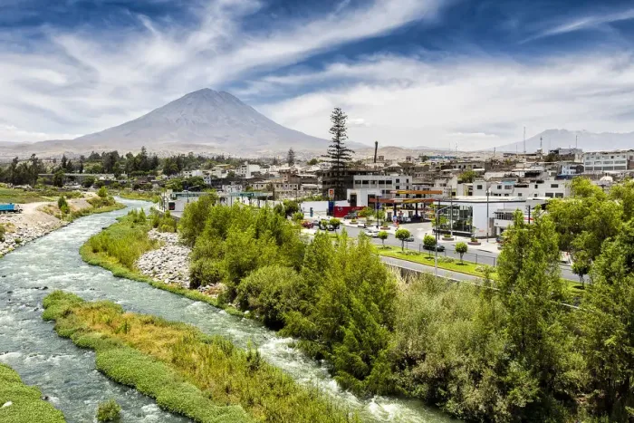 Framed Print : Volcano El Misti guarding the white city of Arequipa, Arequipa Region, Peru Framed Print : Volcano El Misti guarding the white city of Arequipa, Arequipa Region, Peru