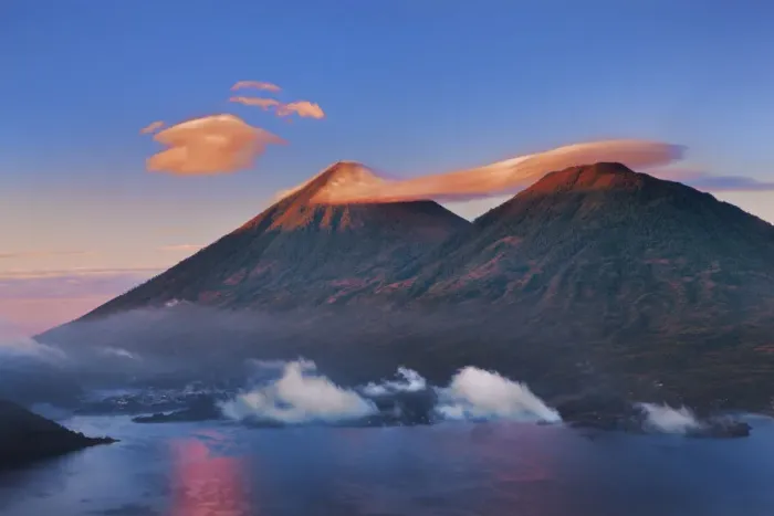 Framed Print : volcanoes Atitlan and Toliman - Guatemala, Solola, Lake Atitlan, von Miradoro Framed Print : volcanoes Atitlan and Toliman - Guatemala, Solola, Lake Atitlan, von Miradoro