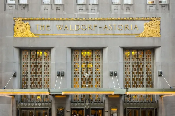 Framed Print : Waldorf Astoria Hotel, Park Avenue, Manhattan, New York City, New York, USA Framed Print : Waldorf Astoria Hotel, Park Avenue, Manhattan, New York City, New York, USA