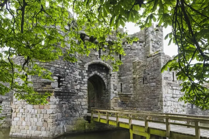 Framed Print : Wales, Anglesey, Beaumaris, Beaumaris Castle, The Entrance Gate Framed Print : Wales, Anglesey, Beaumaris, Beaumaris Castle, The Entrance Gate