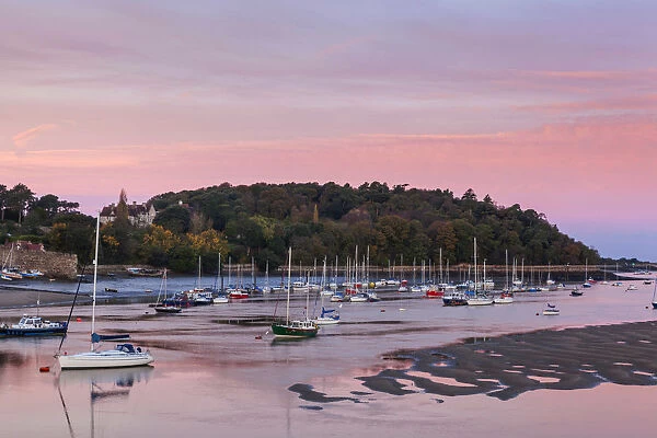 Wales, Conwy, The River Conwy at Dawn
