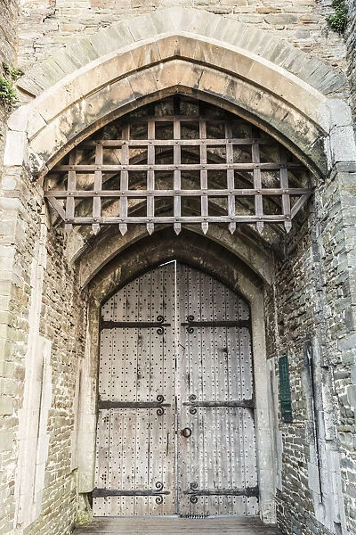 Wales, Glamorgon, Caerphilly, Caerphilly Castle, Entrance Doors