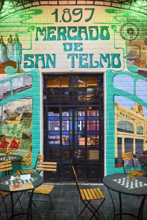 Framed Print : Wall art painting in a bar of the San Telmo Market, Buenos Aires, Argentina