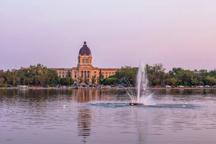 Framed Print : Wascana Centre, Regina, Saskatchewan, Canada, North America Framed Print : Wascana Centre, Regina, Saskatchewan, Canada, North America