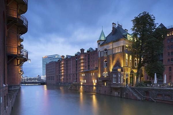 Wasserschloss cafe and warehouses of Speicherstadt (UNESCO World Heritage Site), Hamburg