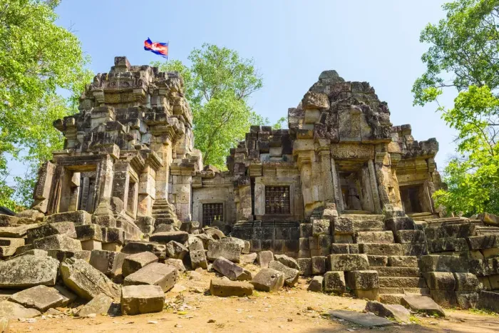 Framed Print : Wat Ek Phnom Temple ruins, Battambang Province, Cambodia Framed Print : Wat Ek Phnom Temple ruins, Battambang Province, Cambodia