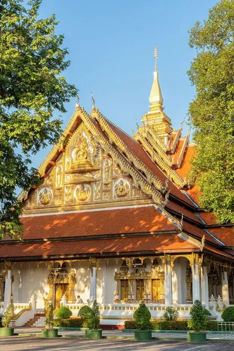 Framed Print : Wat That Phoun, Vientiane (capital city), Laos Framed Print : Wat That Phoun, Vientiane (capital city), Laos
