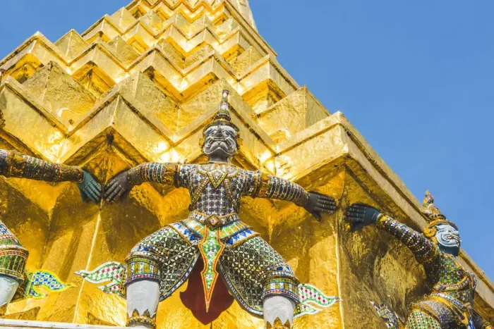 Framed Print : Wat Phra Kaew, Bangkok, Thailand Framed Print : Wat Phra Kaew, Bangkok, Thailand