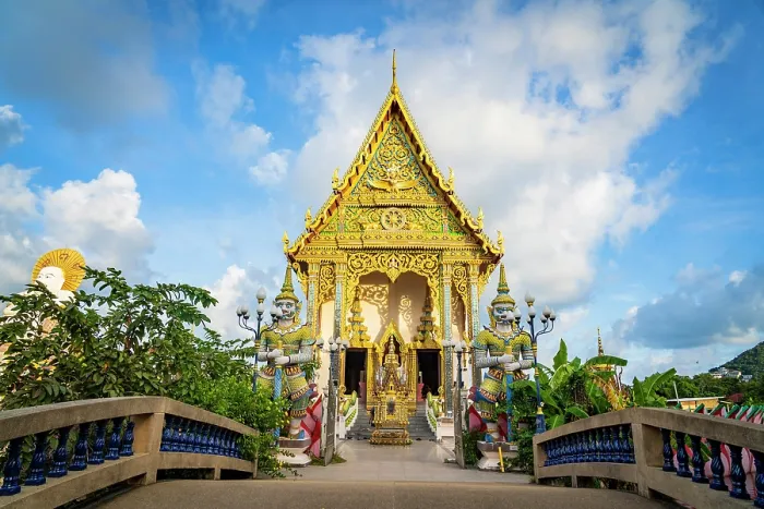 Framed Print : Wat Plai Laem Temple complex, Koh Samui, Surat Thani Province, Thailand Framed Print : Wat Plai Laem Temple complex, Koh Samui, Surat Thani Province, Thailand