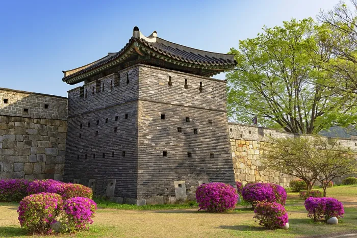 Framed Print : Watchtower on city walls of Hwaseong Fortress (UNESCO World Heritage Site), Suwon, Gyeonggi Province, South Korea Framed Print : Watchtower on city walls of Hwaseong Fortress (UNESCO World Heritage Site), Suwon, Gyeonggi Province, South Korea