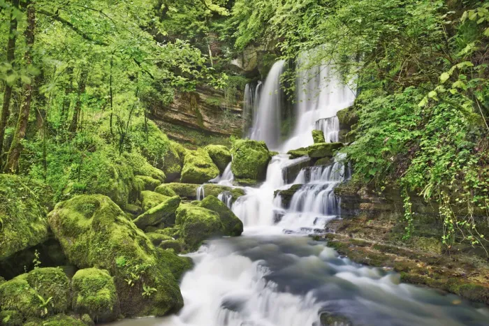 Framed Print : Waterfall in beech forest - France, Bourgogne-Franche-Comte, Doubs, Besancon Framed Print : Waterfall in beech forest - France, Bourgogne-Franche-Comte, Doubs, Besancon