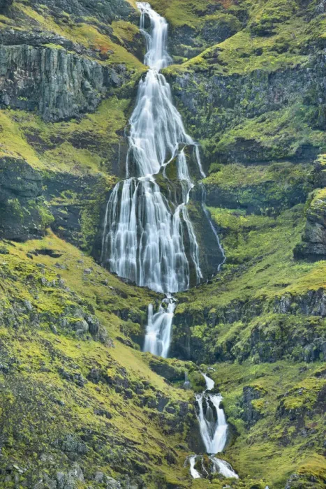 Framed Print : Waterfall near Brimisvellir - Iceland, Western Region, Snaefellsness, Brimisvellir Framed Print : Waterfall near Brimisvellir - Iceland, Western Region, Snaefellsness, Brimisvellir