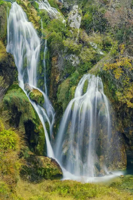 Framed Print : Waterfall in Plitvice National Park, Croatia Framed Print : Waterfall in Plitvice National Park, Croatia