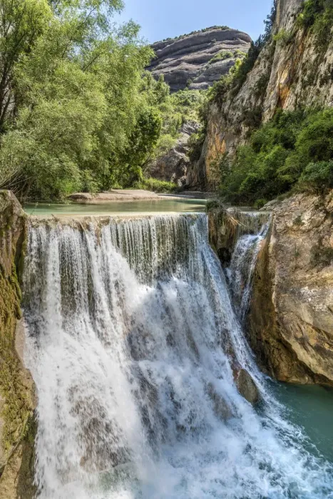 Framed Print : Waterfall along the Ruta De Las Pasarelas footbridge route, Rio Vero gorge, Alquezar Framed Print : Waterfall along the Ruta De Las Pasarelas footbridge route, Rio Vero gorge, Alquezar