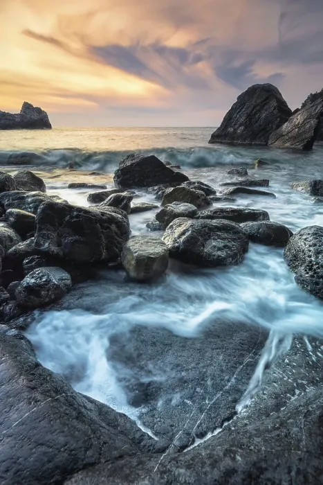 Framed Print : The waves form a heart on the cliffs of Byron Cave, municipality of Portovenere, La Spezia province, Liguria, Italy Framed Print : The waves form a heart on the cliffs of Byron Cave, municipality of Portovenere, La Spezia province, Liguria, Italy