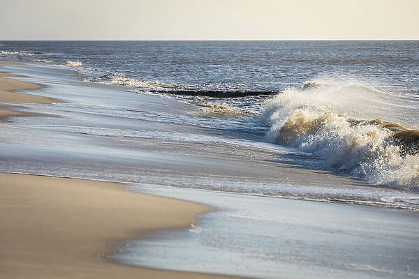 Waves on the west beach of Wenningstedt, Sylt, Schleswig-Holstein, Germany