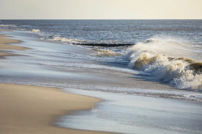 Framed Print : Waves on the west beach of Wenningstedt, Sylt, Schleswig-Holstein, Germany