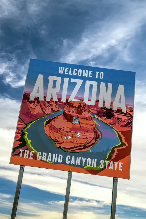 Framed Print : Welcome to Arizona sign along US Highway 89, Utah / Arizona border, USA Framed Print : Welcome to Arizona sign along US Highway 89, Utah / Arizona border, USA