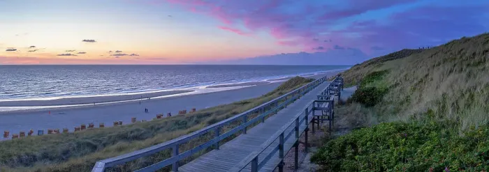 Framed Print : Wenningstedt beach at sunset, Sylt, Schleswig Holstein, Germany Framed Print : Wenningstedt beach at sunset, Sylt, Schleswig Holstein, Germany