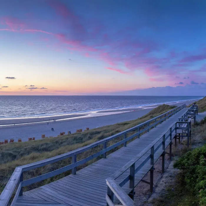 Framed Print : Wenningstedt beach at sunset, Sylt, Schleswig Holstein, Germany Framed Print : Wenningstedt beach at sunset, Sylt, Schleswig Holstein, Germany
