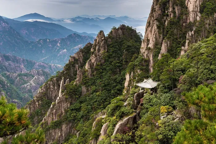 Framed Print : West Sea Canyon at Huangshan (Yellow Mountains), China