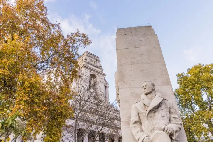 Framed Print : The western sentry at The Merchant Seamens Memorial Framed Print : The western sentry at The Merchant Seamens Memorial