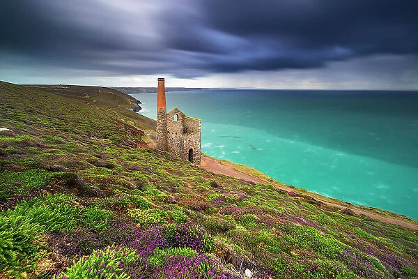 Wheal Coates and Chapel Port Mine in a stormy weather, Saint Agnes, Cornwall, England, United Kingdom