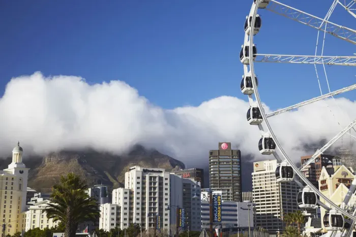 Framed Print : Wheel of Excellence with City Bowl and Table Mountain in background, Cape Town, Western Framed Print : Wheel of Excellence with City Bowl and Table Mountain in background, Cape Town, Western