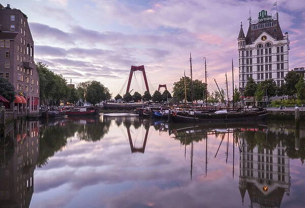 The White House & Old Harbour at dawn, Wijnhaven, Rotterdam, Netherlands