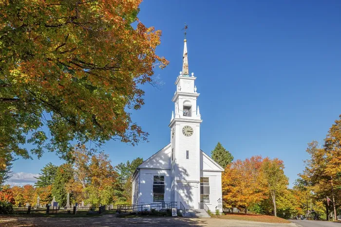 Framed Print : White Steeple Community Church, Sandwich, New Hampshire, New England, USA Framed Print : White Steeple Community Church, Sandwich, New Hampshire, New England, USA