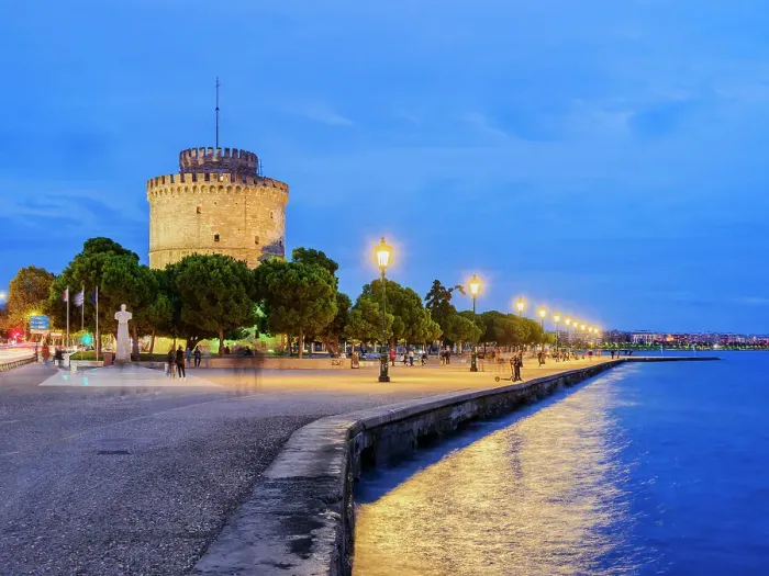 Framed Print : The White Tower and the waterfront at dusk, Thessaloniki, Central Macedonia, Greece Framed Print : The White Tower and the waterfront at dusk, Thessaloniki, Central Macedonia, Greece