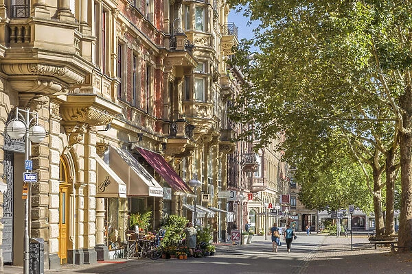 Wilhelminian style houses on the market square, Wiesbaden, Hesse, Germany