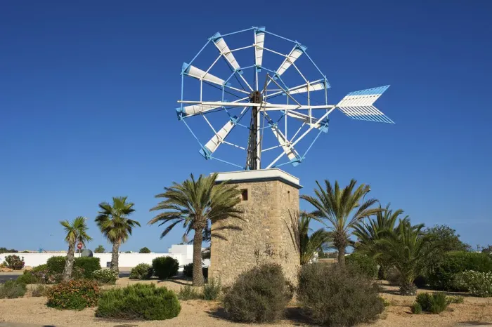 Framed Print : Windmill, Ibiza, Balearic Islands, Spain Framed Print : Windmill, Ibiza, Balearic Islands, Spain