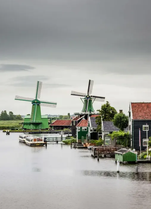 Framed Print : Windmills in Zaanse Schans, Zaandam, North Holland, The Netherlands Framed Print : Windmills in Zaanse Schans, Zaandam, North Holland, The Netherlands